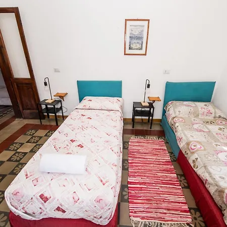 Paruzzi Eleganza Storica A 6 Minuti A Piedi Dal Di Appartement