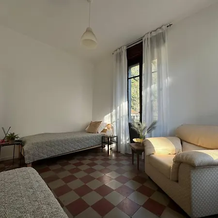 Paruzzi Eleganza Storica A 6 Minuti A Piedi Dal Di Apartment